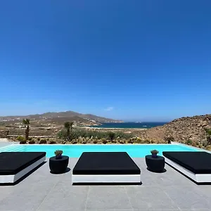Black And White Ftelia - Mykonos , Mykonos Town Greece